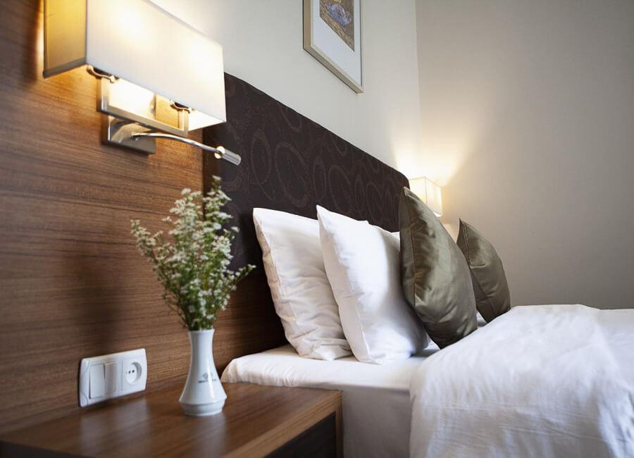 Tskaltubo Plaza Hotel Tskaltubo Georgia (Bedroom) 1
