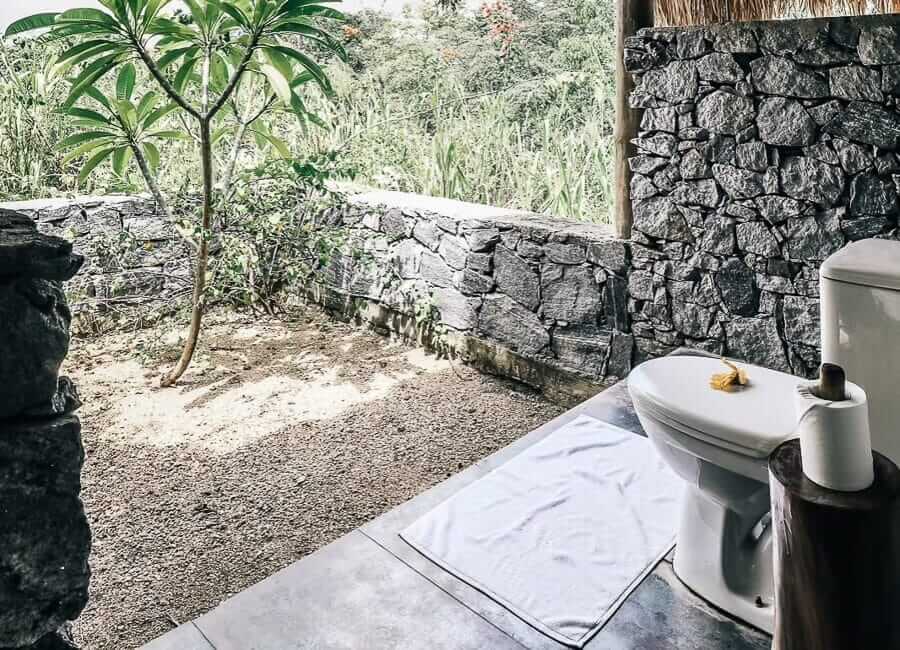 Gal Oya Lodge Gal Oya National Park Sri Lanka (Villa bathroom)