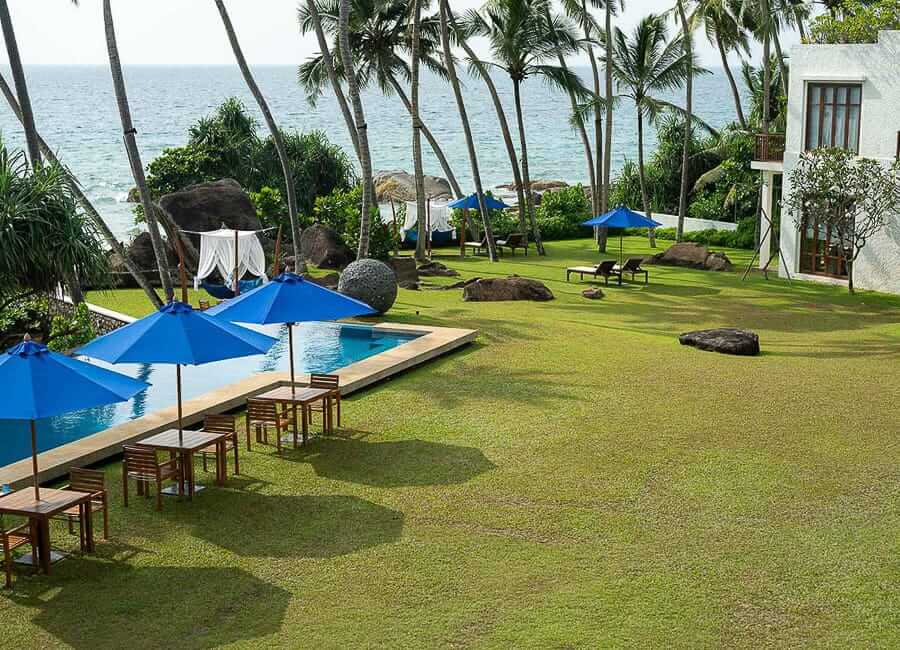 Kumu Beach Balapitiya Sri Lanka (Pool and Garden)