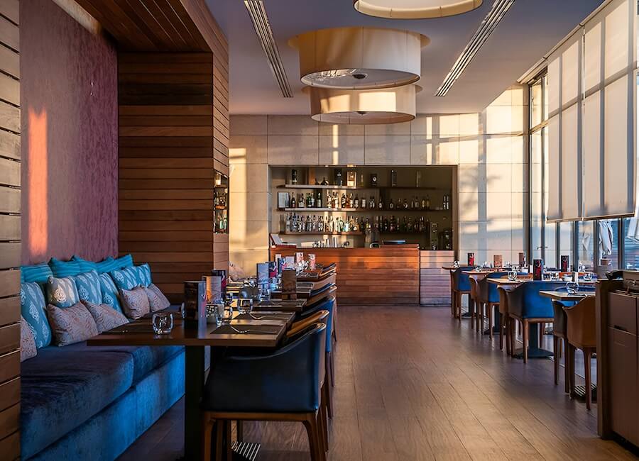 Lancaster Plaza Hotel Beirut Lebanon (Fume Bar) 1