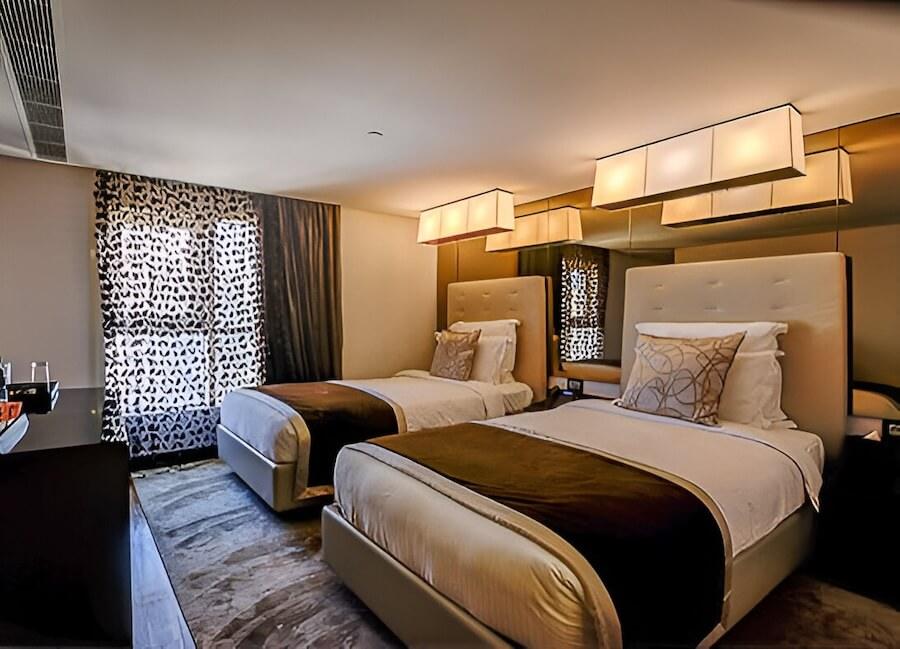 Lancaster Plaza Hotel Beirut Lebanon (Glory Suite)