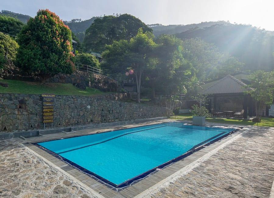 Melheim Resort & Spa Hotel Haputale Sri Lanka (Swimming pool)
