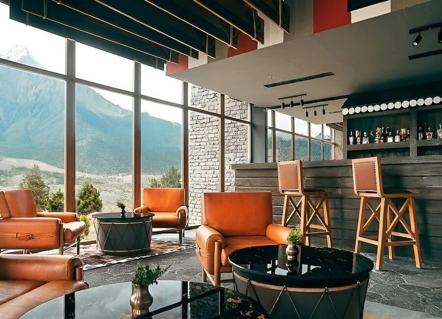 Shinta Mani Mustang - A BENSLEY Collection Lower Mustang Nepal (bar)