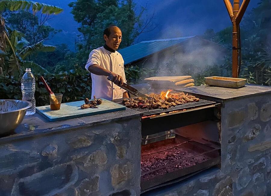 Summit River Lodge Kurintar Nepal (BBQ)