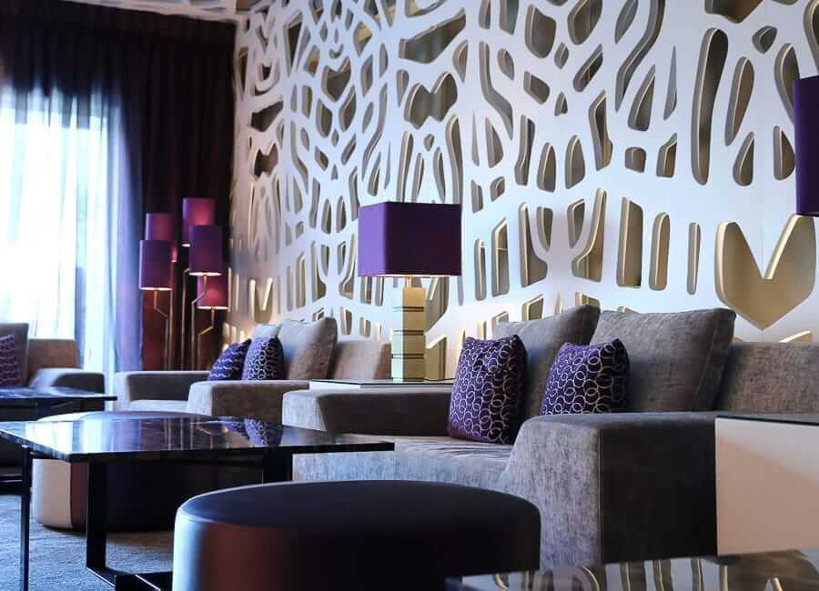 Grand Hyatt Hotel Muscat Oman (John Barry Lounge)