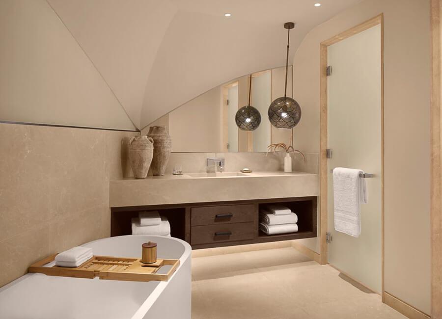 Nujuma, a Ritz-Carlton Reserve Red Sea Saudi Arabia (Two-Bedroom Villa bathroom)