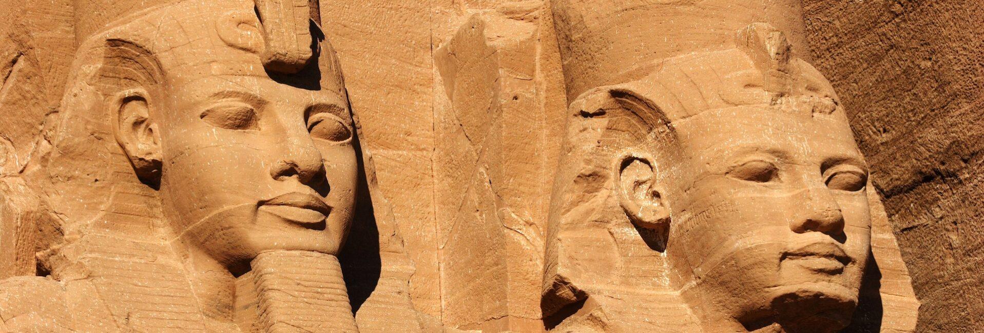 Must-See Temples of Ancient Egypt DT 1969219