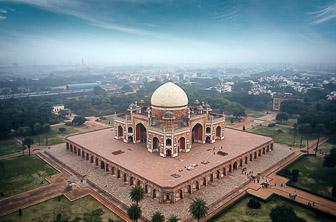 Delhi (Humayun Tomb New Delhi) India DT 176700844