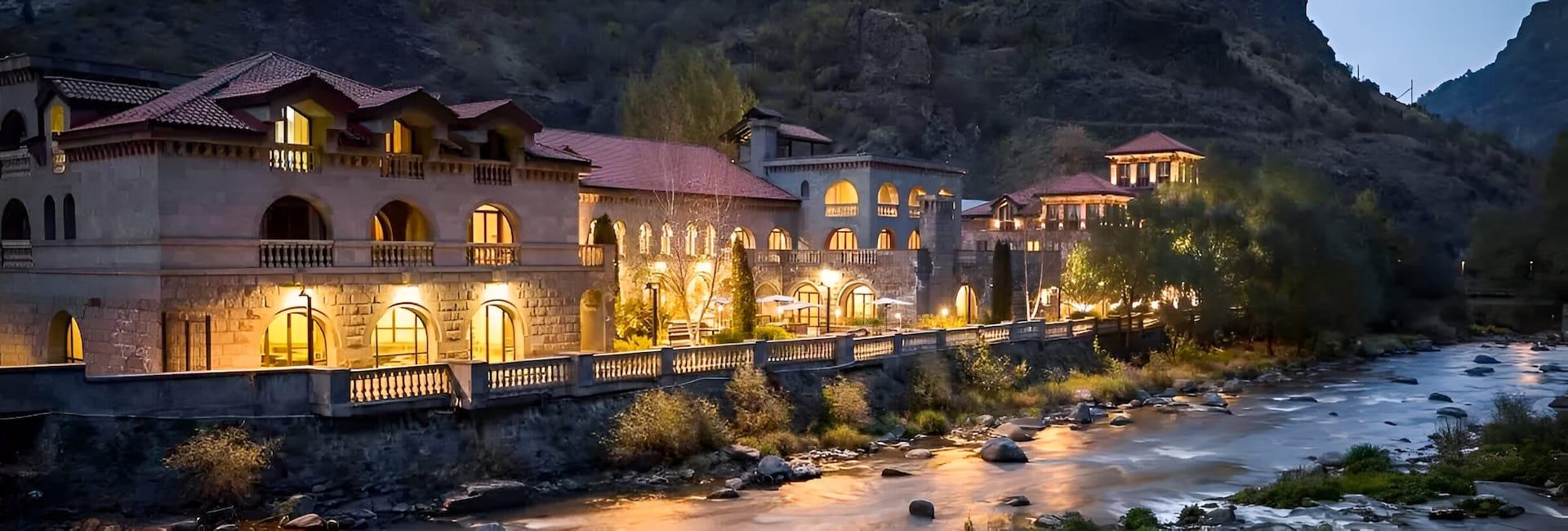 Hotels in Armenia (Tufenkian Avan Dzoraget Hotel Debed Canyon)