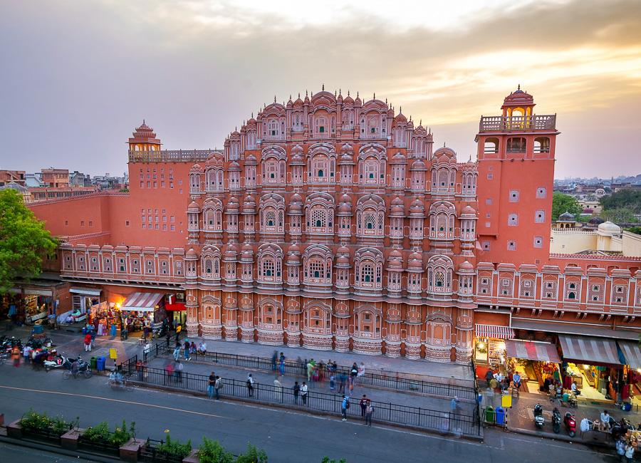 Jaipur (Hawa Mahal Palace. Palace of the Winds) India DT 122175607