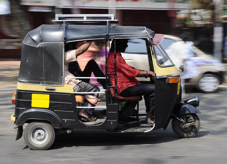 a. general (Auto Rickshaw tuk tuk) India DT 14447918