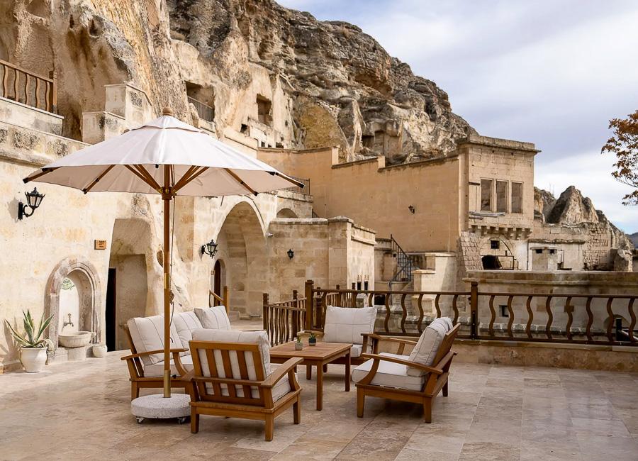 Asmali Konak Cave Suites Cappadocia Turkiye (terrace)