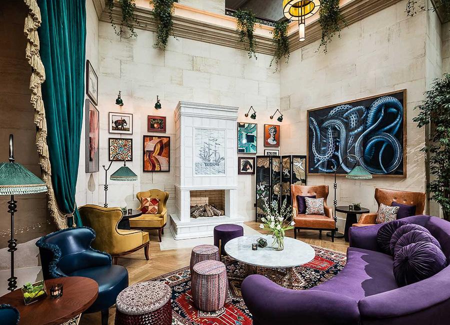 The Merchant Baku Azerbaijan (Latitude Longitude Bar and Lounge)