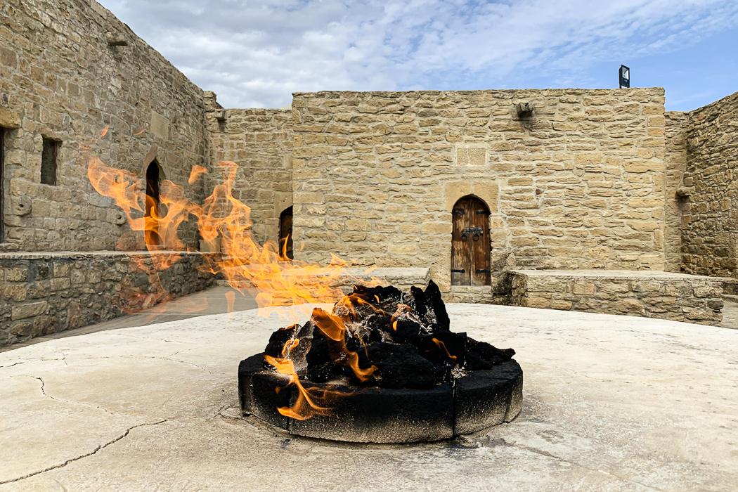Unmissable Azerbaijan sights - Ateshgah Fire Temple DT 159404259