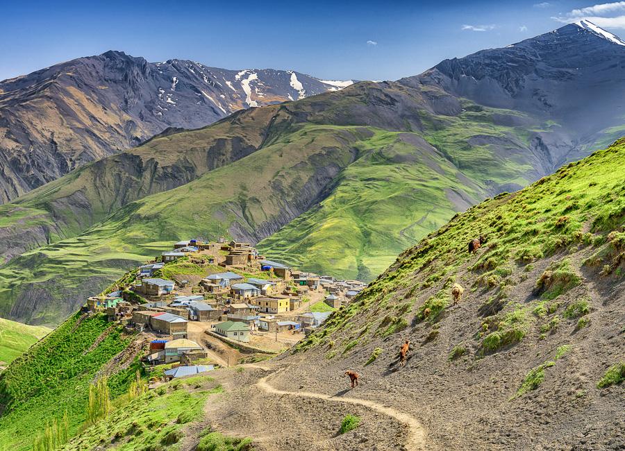 Khinalug (Xinaliq. Khinalyg.) Azerbaijan DT 128379433