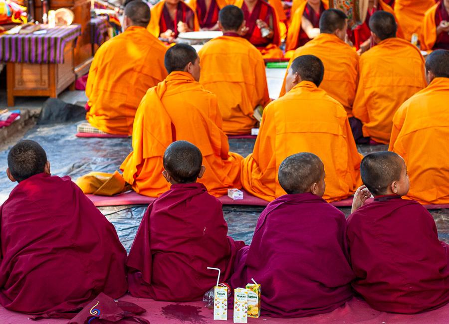 Mahabodhi Temple Bodhgaya India (8)-2 (© Bennetts)