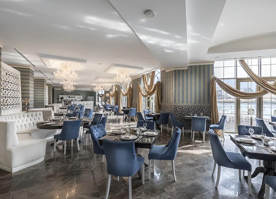 Quba Palace Hotel Quba Azerbaijan (Lake Restaurant)