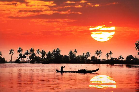 The Slow Kerala Backwater Cruise private South India tour DT 27198409