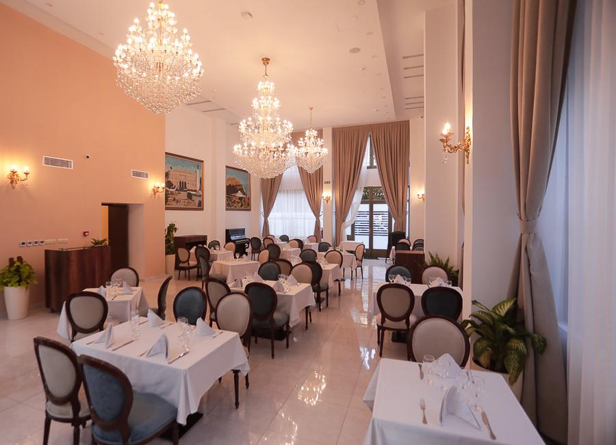 Grand Hotel Oran Oran Algeria (Restaurant 'La Bastille')