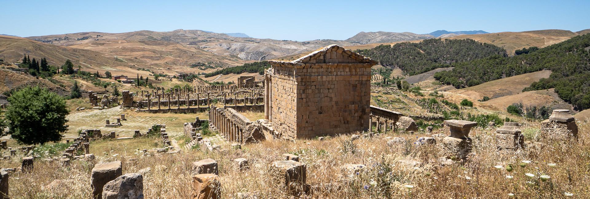Algeria and Tunisia Tour - Tailor Made Algeria and Tunisia Tour (Djemila Algeria JUN26 © Mark & Kirsty Bennetts 16)