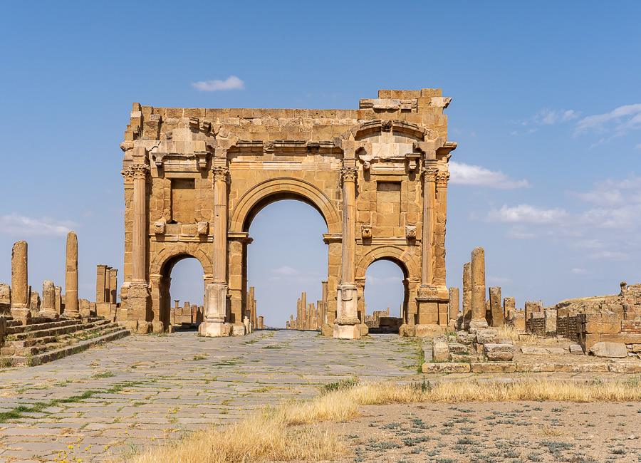 Timgad (Trajan's Arch) Algeria JUN26 © Mark & Kirsty Bennetts 42