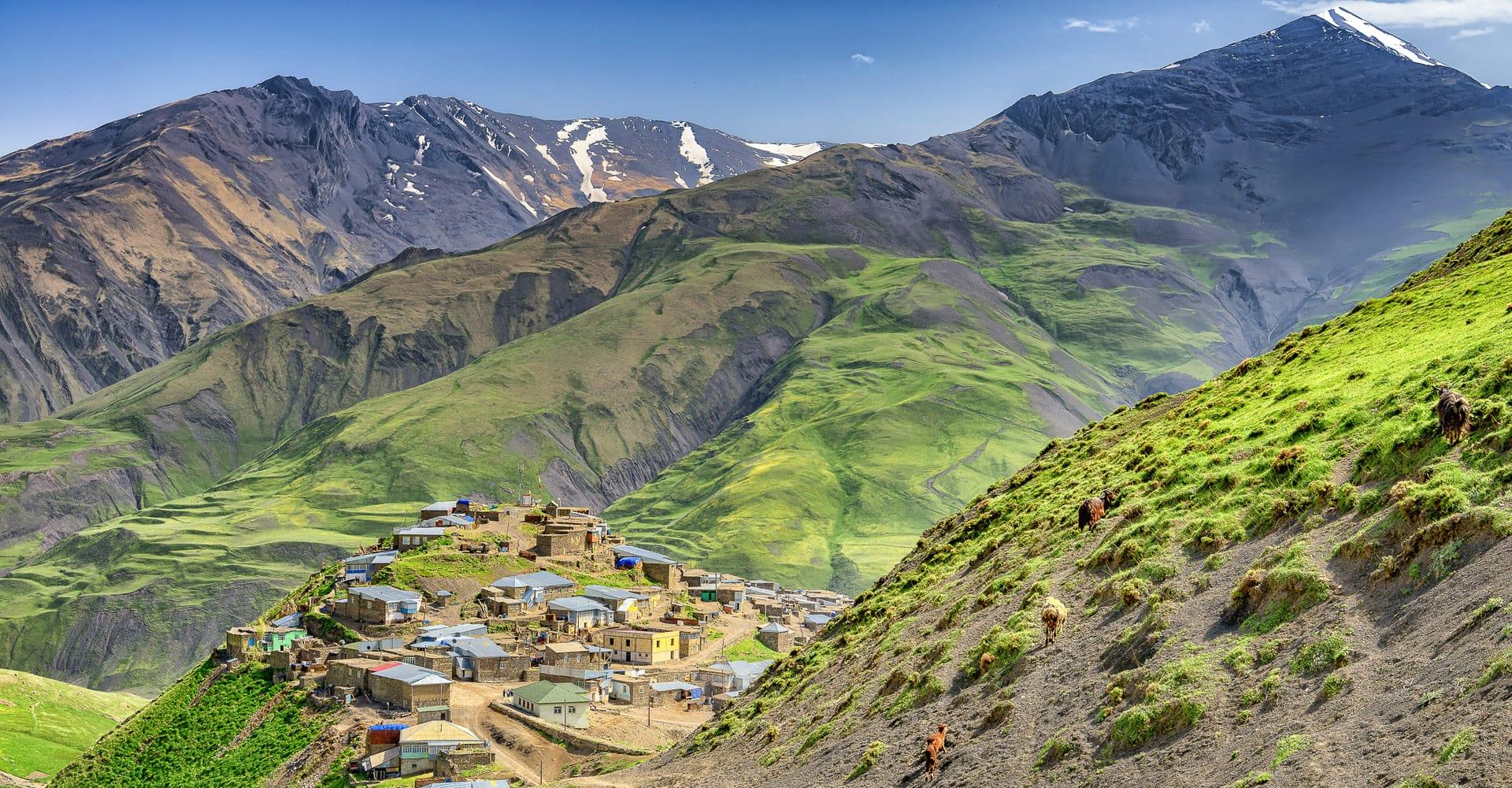 Tailor-Made holidays to Azerbaijan DT 128379433