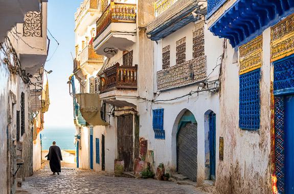 Where to travel in Algeria - Algiers DT 369010862